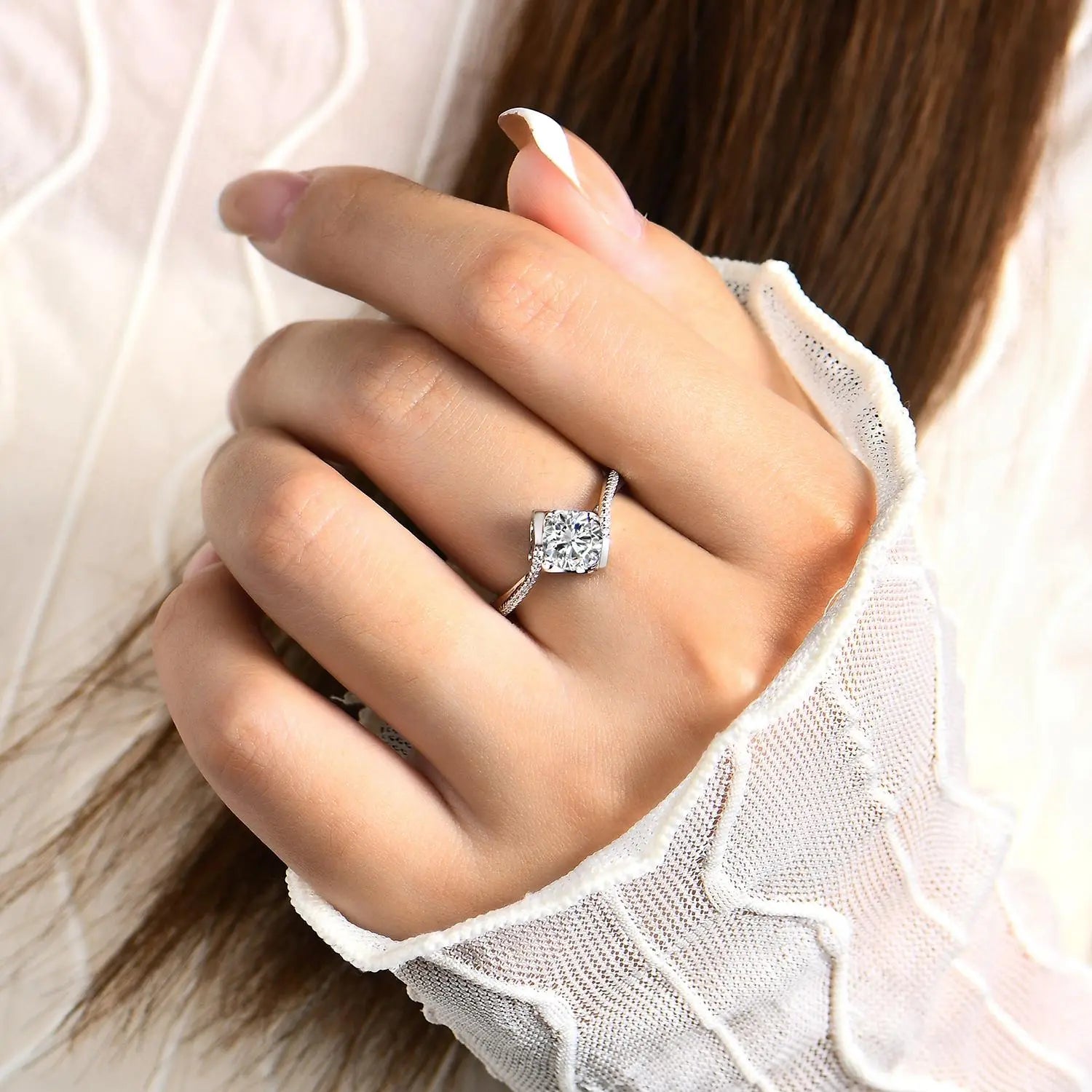 Synthetic Moissanite Ring 1CT D Color VVS1  for Women Birthday Gift Engagement Wedding Party Gift Outdoor fun