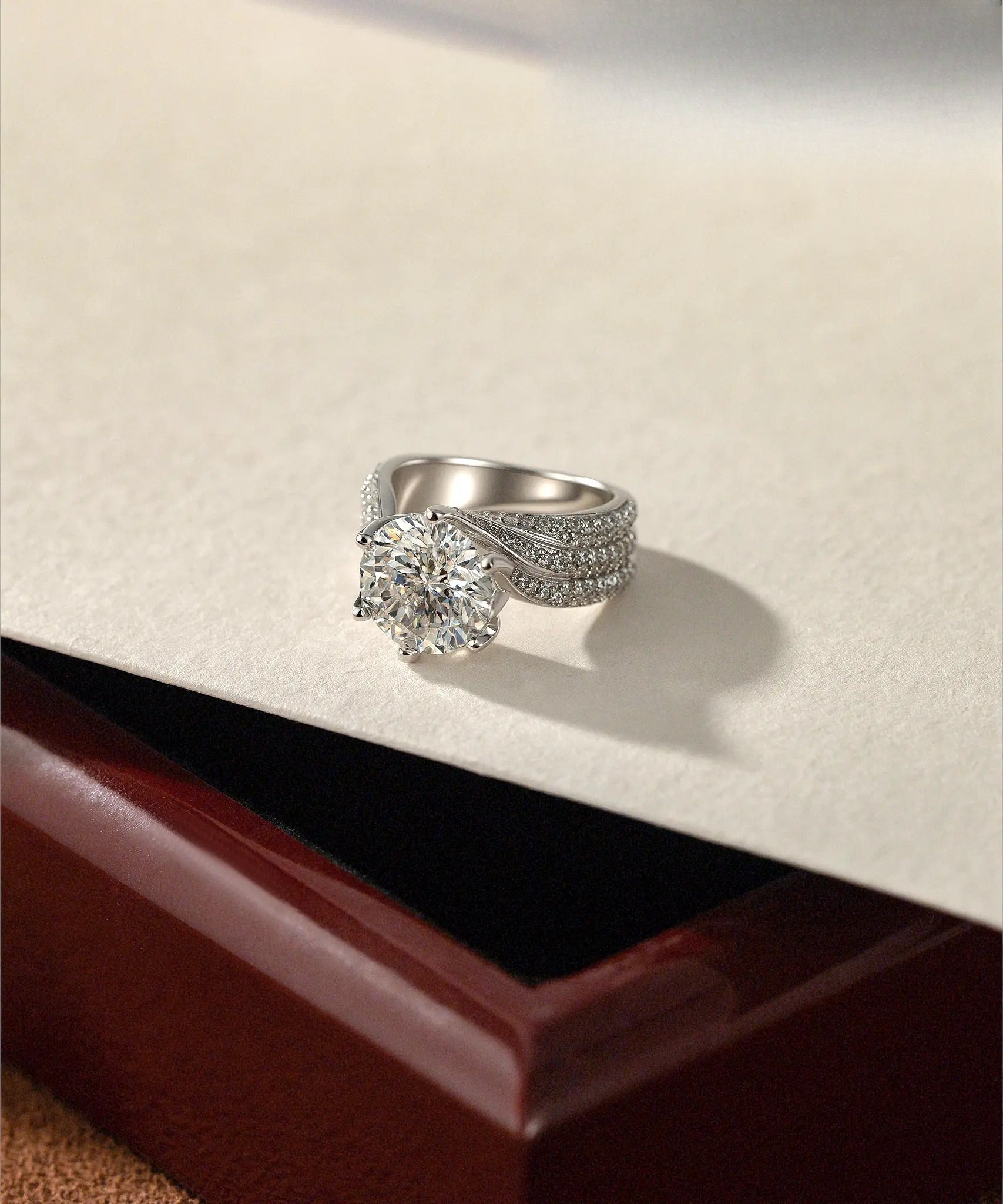 1-3-5Carat Luxury Synthetic Moissanite Engagement Ring in 925 Sterling Silver for Women D Color VVS1 Clarity Synthetic Moissanite Size 5-10
